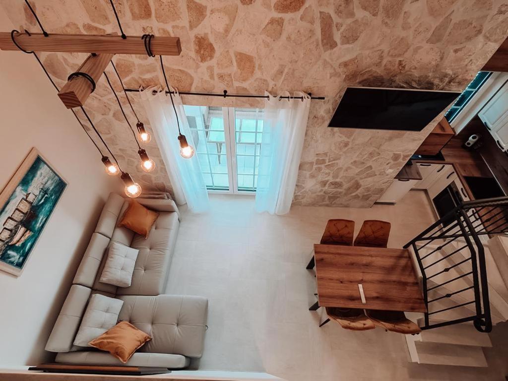Stone House Jezera Daire Dış mekan fotoğraf