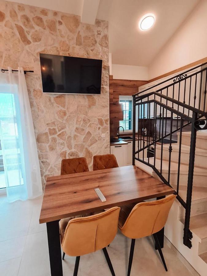 Stone House Jezera Daire Dış mekan fotoğraf