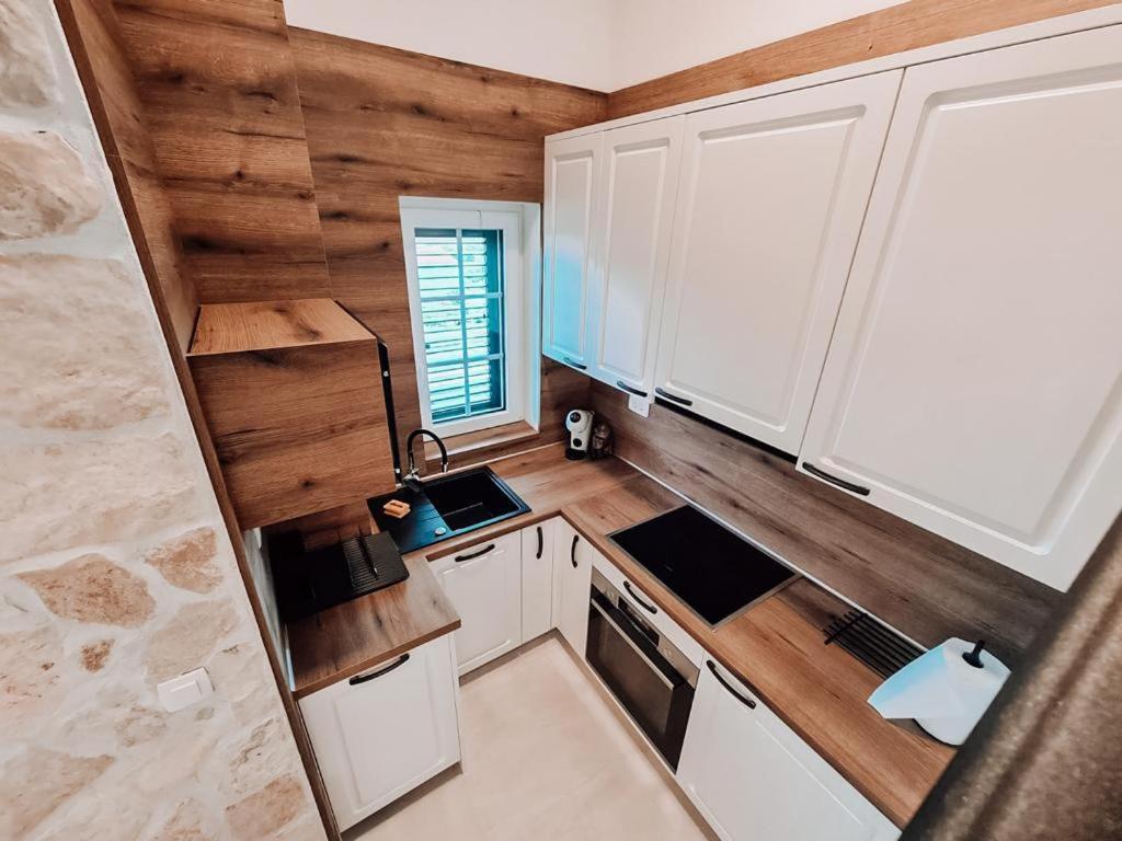 Stone House Jezera Daire Dış mekan fotoğraf